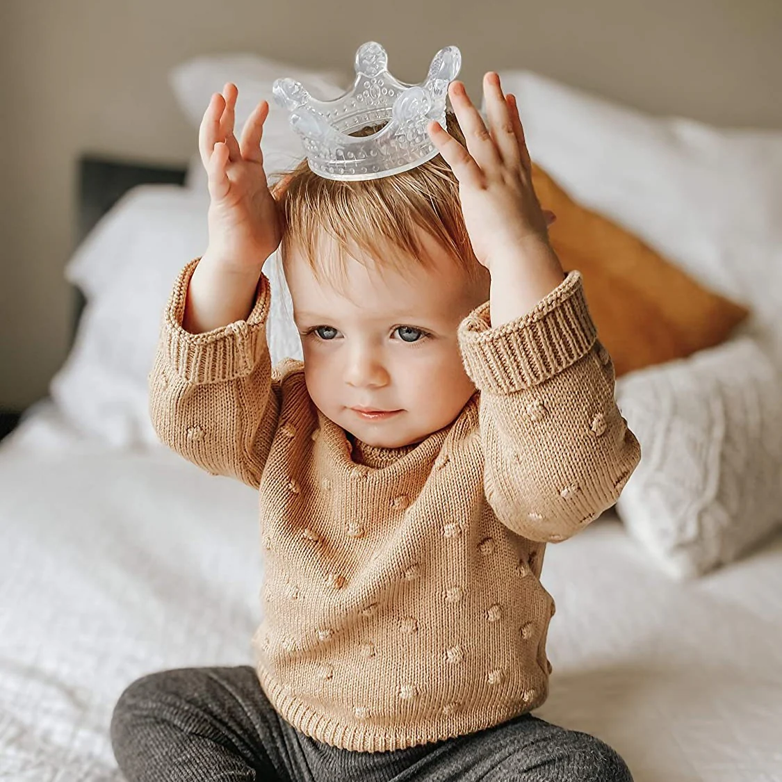 100% Food Grade Silicone Sensory Development Crown Teether - Image 5