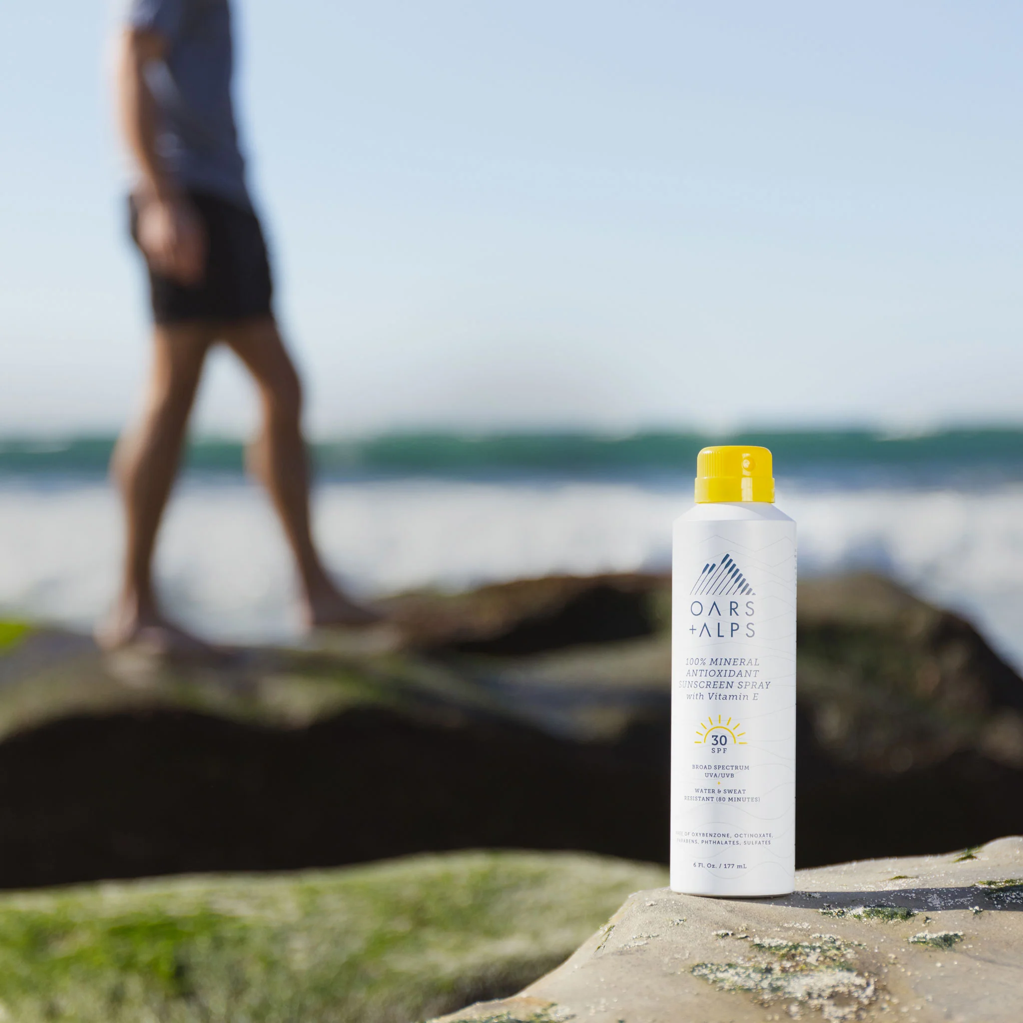 100% Mineral Antioxidant Sunscreen Spray - SPF 30 - Image 3