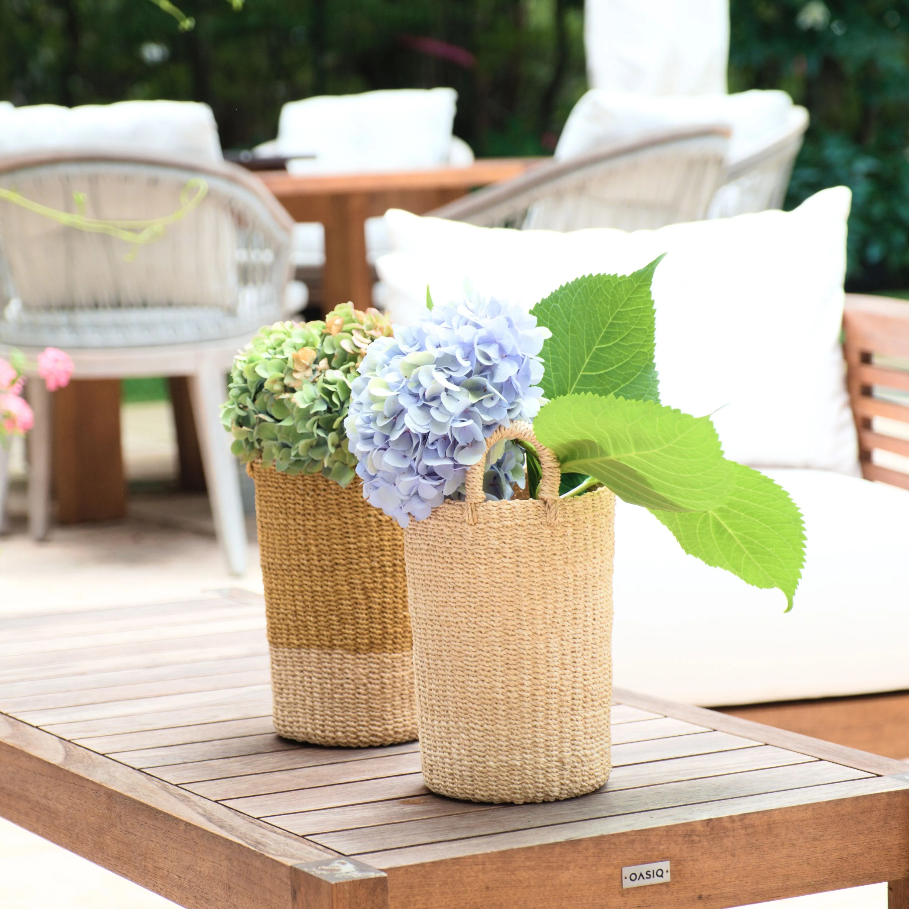 Abaca Cylinder Vase - Image 2