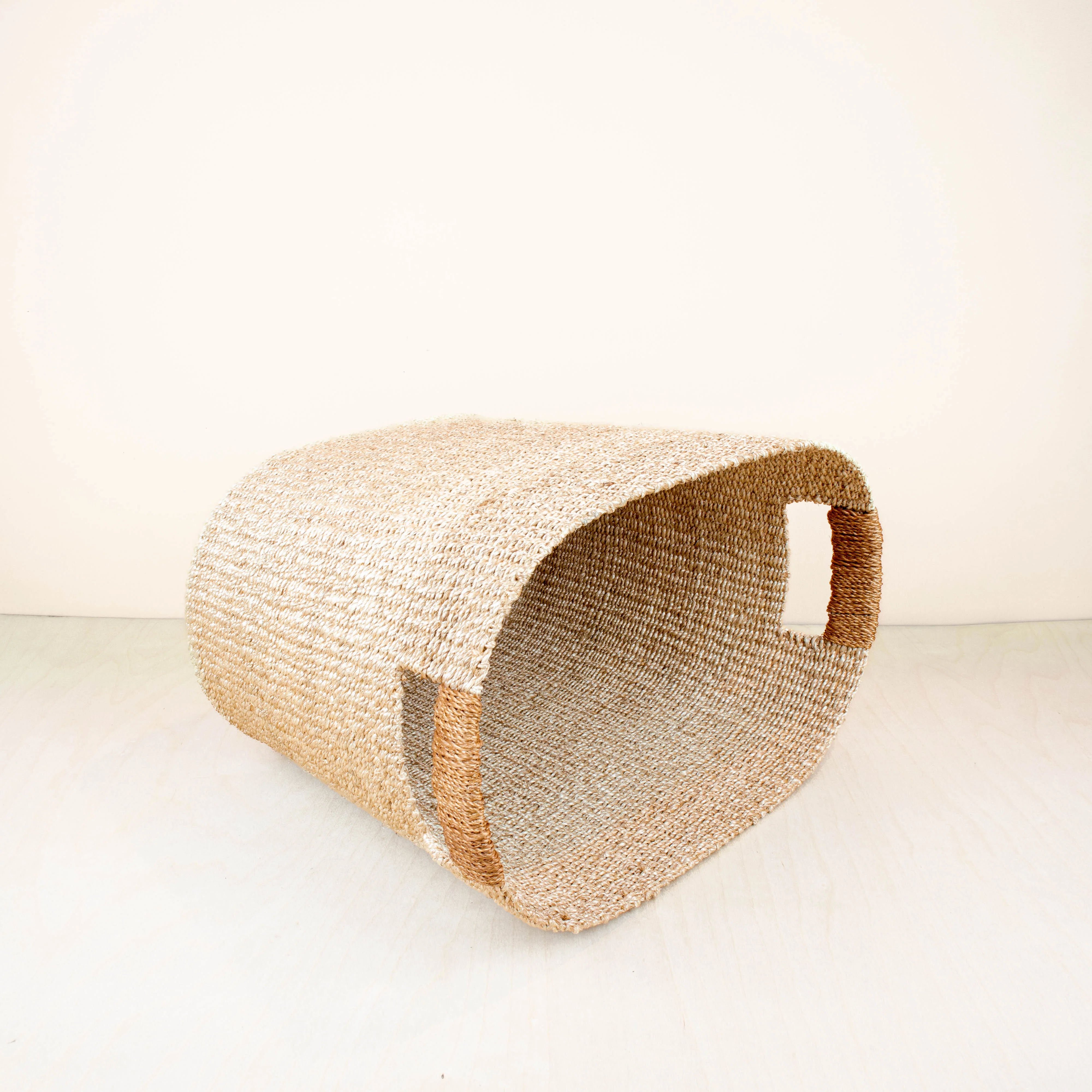 Abaca Rounded Oval Basket, set of 2 - Image 5
