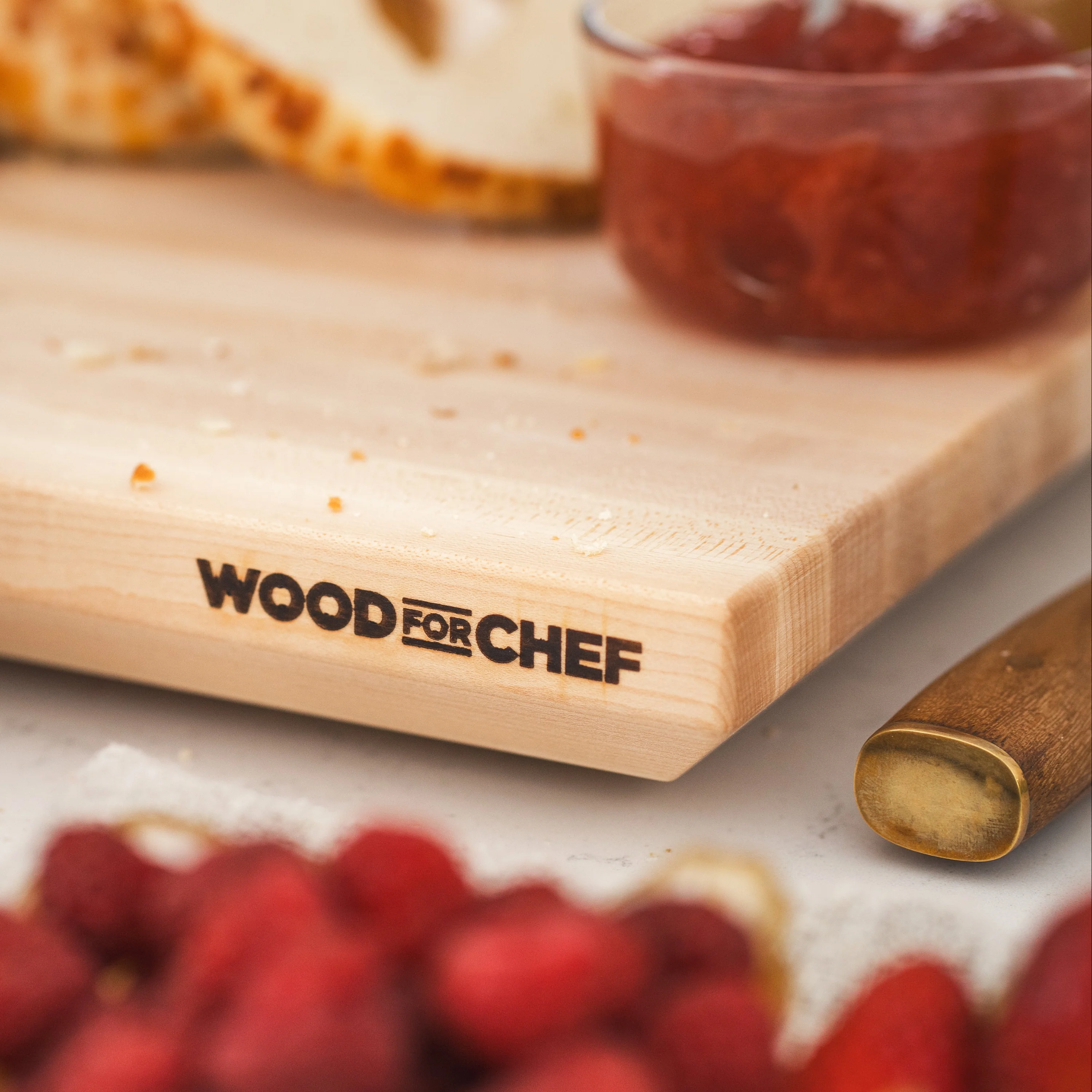 Alto Raised Wood Board - 100% FSC Certified Maple Wood - Image 10