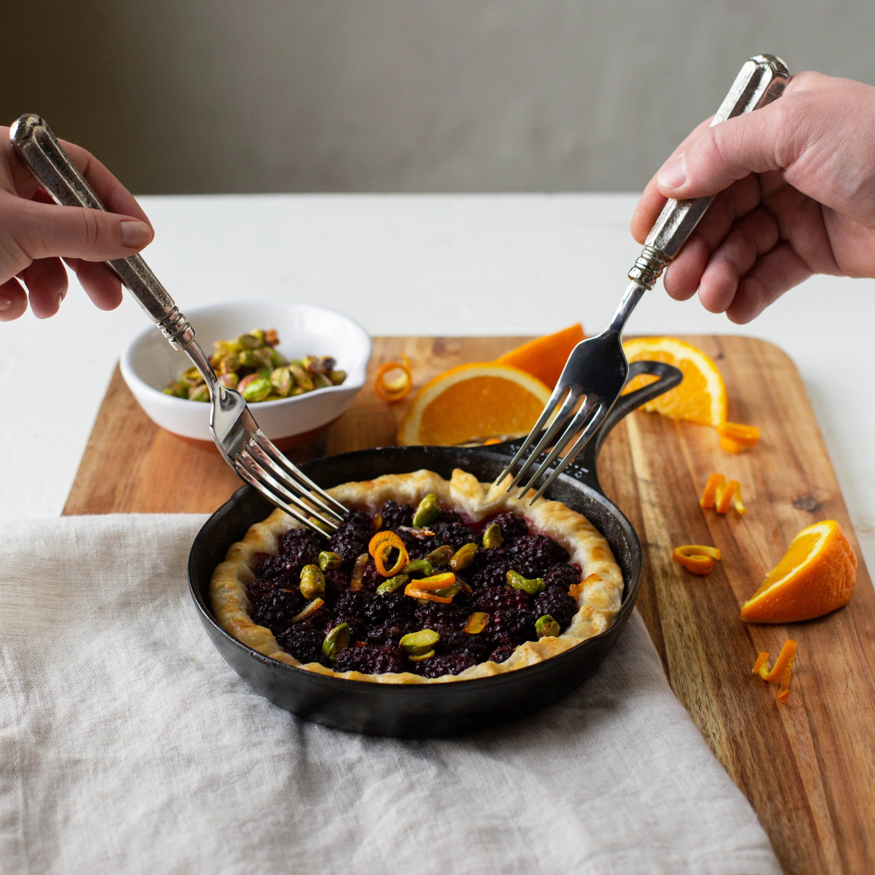 Blacklock Cast Iron Skillet - Triple Seasoned, Lightweight - Image 15