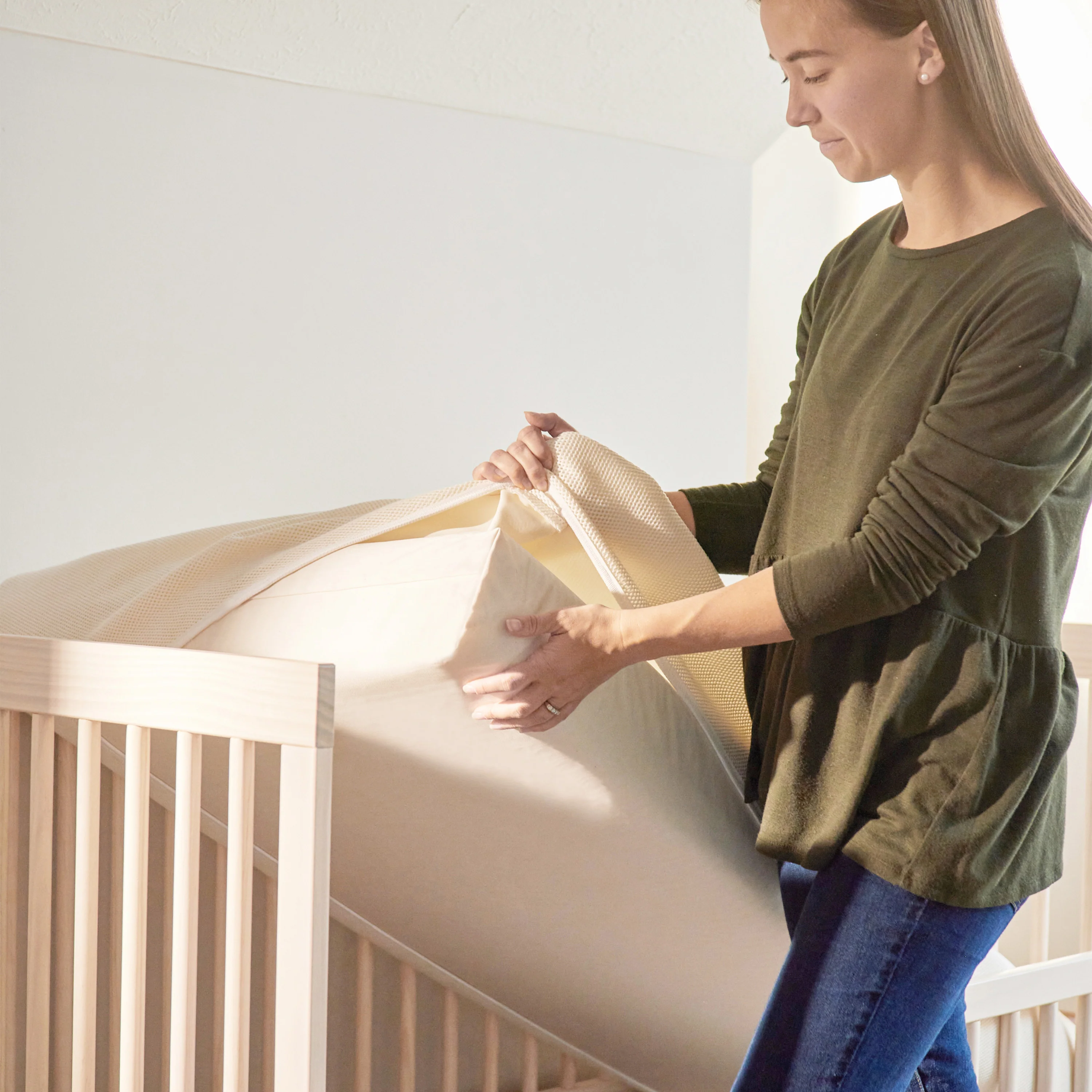 Breathable Crib Mattress Cover - Image 3