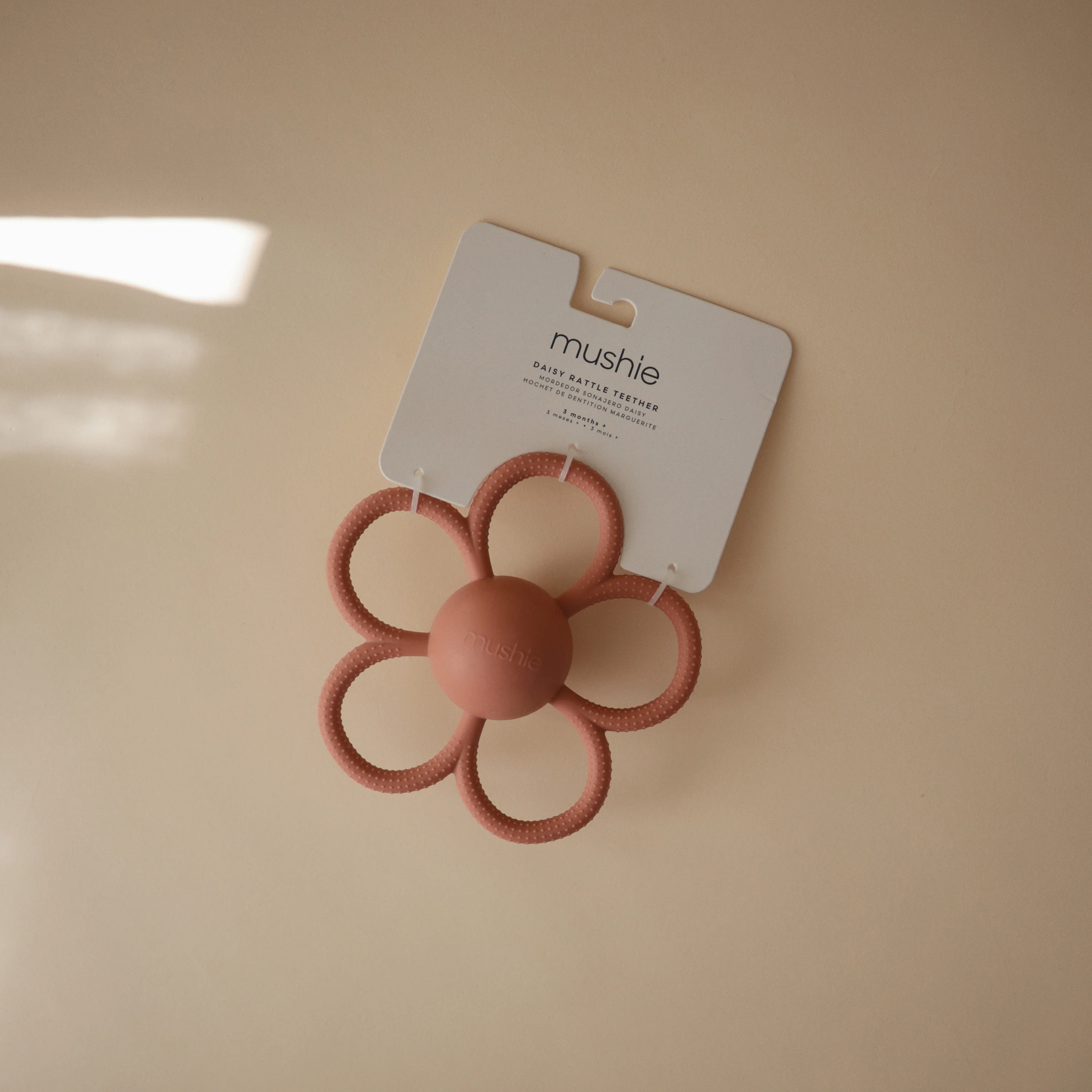 Daisy Rattle Teether – Safe & Non-Toxic: BPA-free, Food-Grade Silicone - Image 4