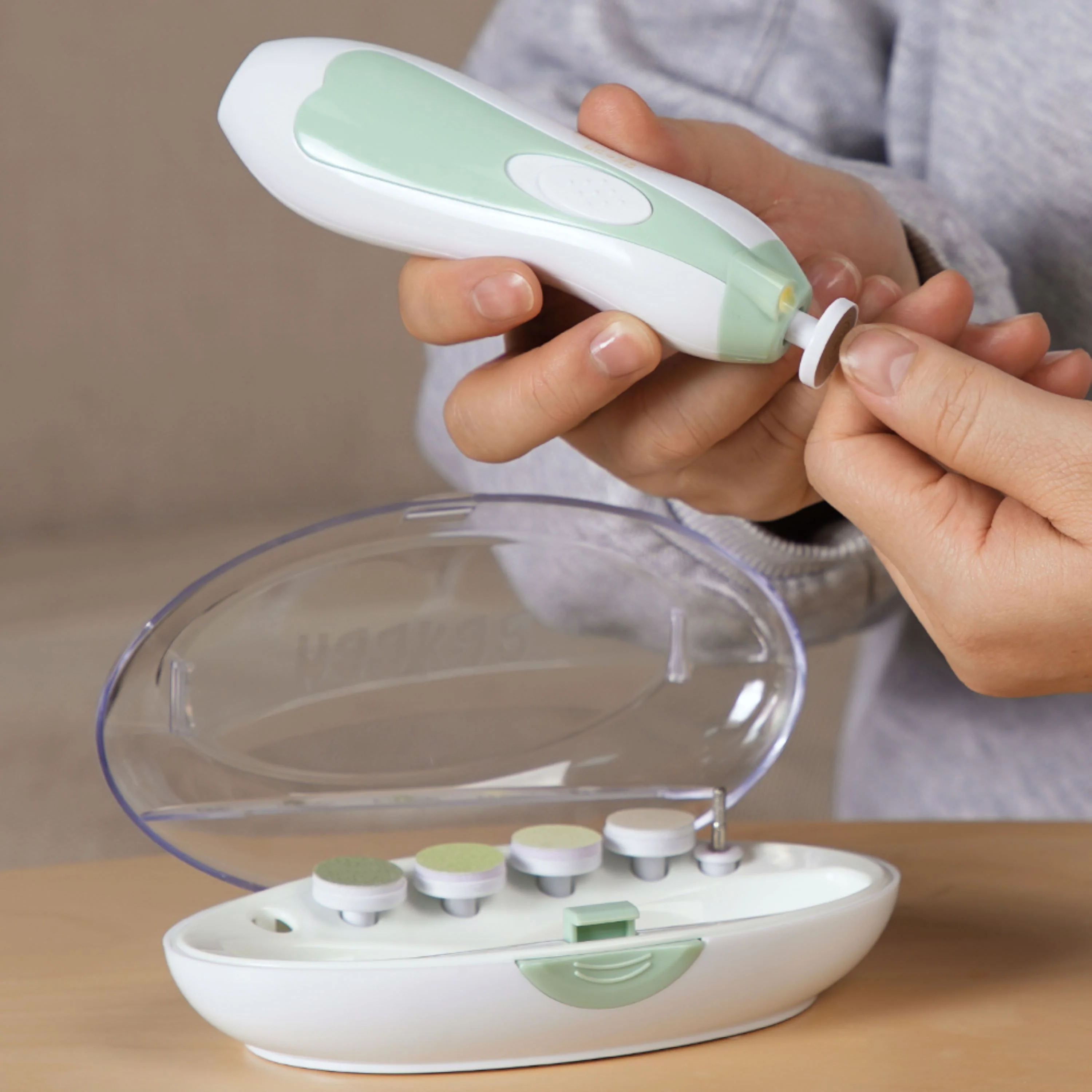 Electric Nail Care Set - Image 7