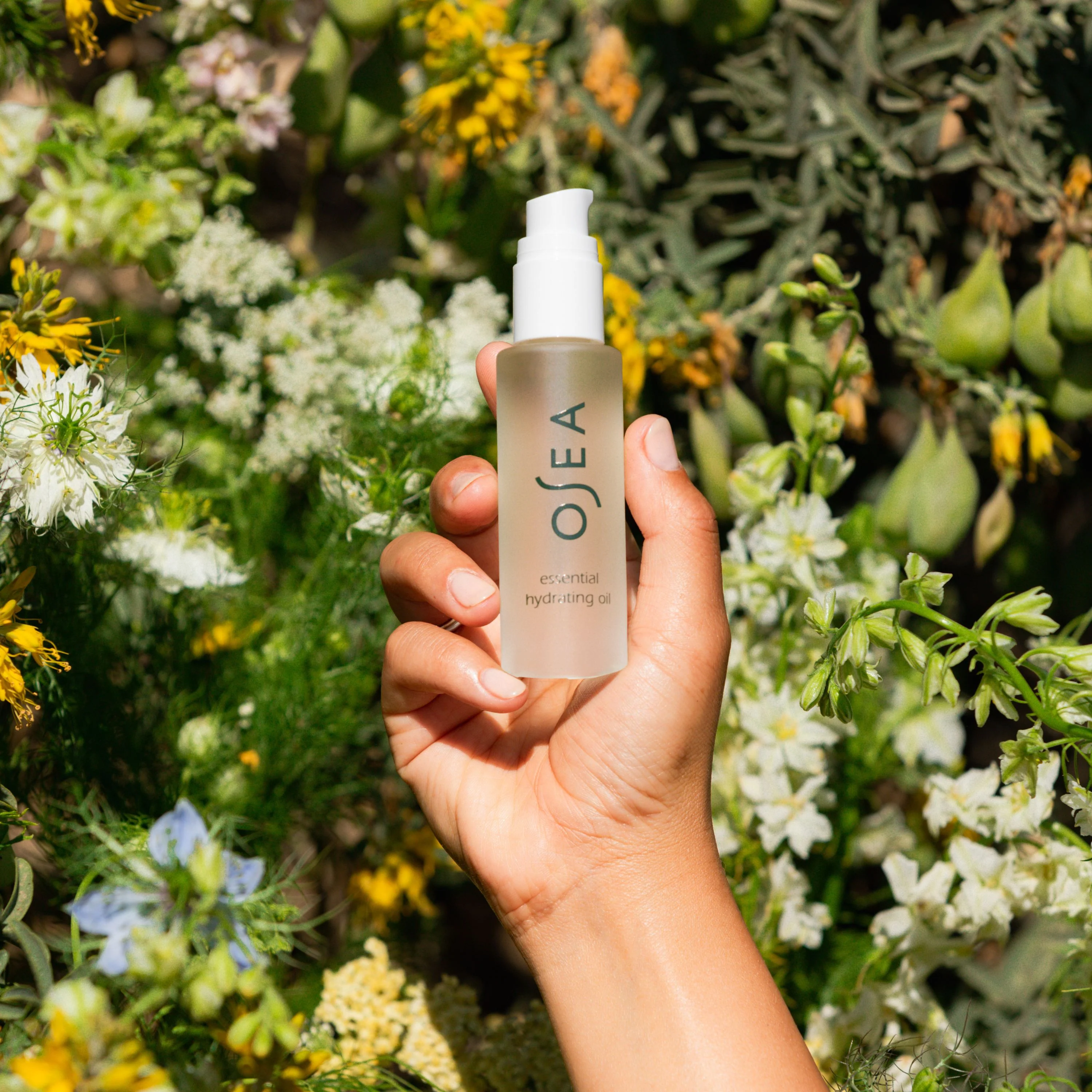 Essential Hydrating Oil - Image 4
