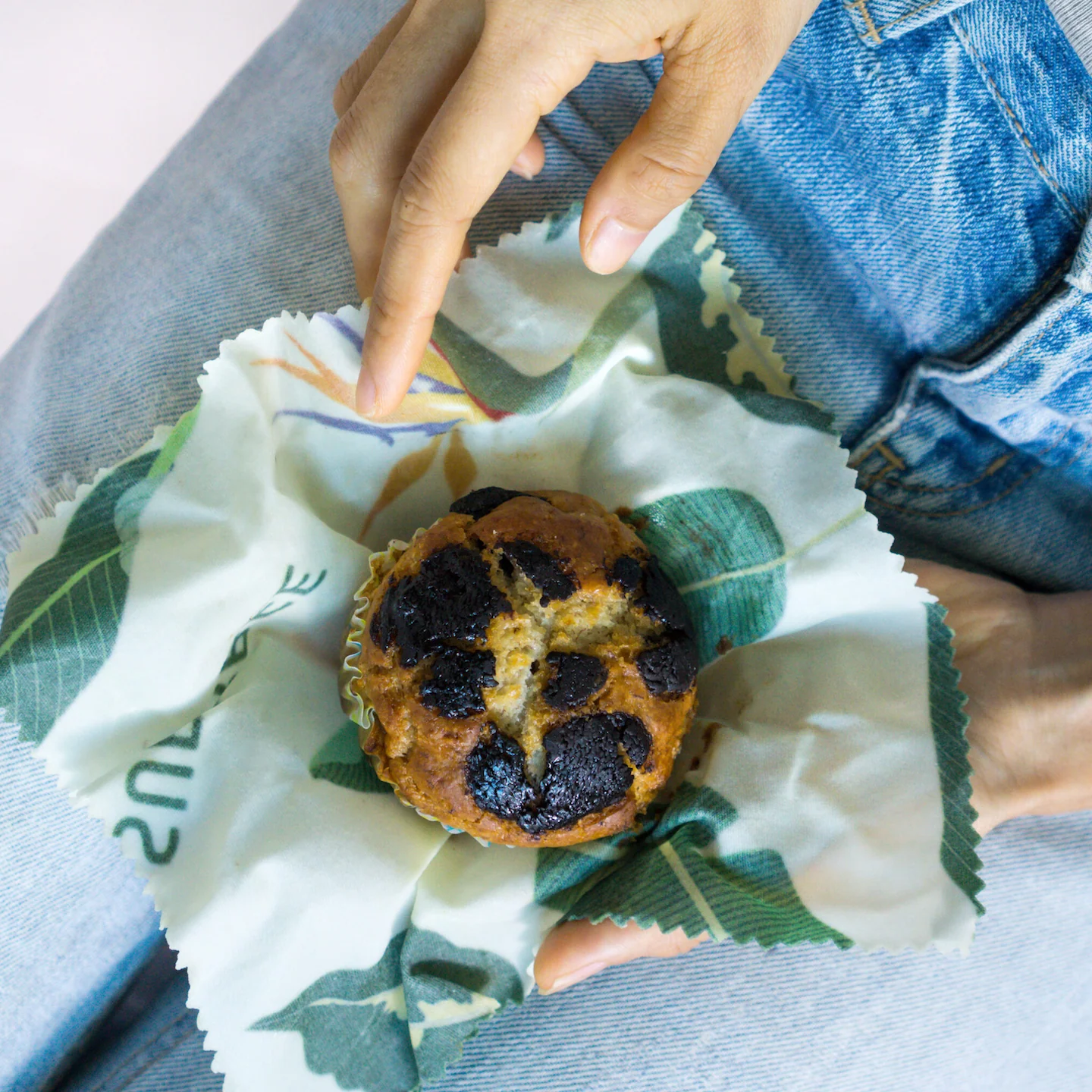 Essentials Beeswax Wraps – 5-Pack Reusable Food Wraps, Mixed Prints - Image 7