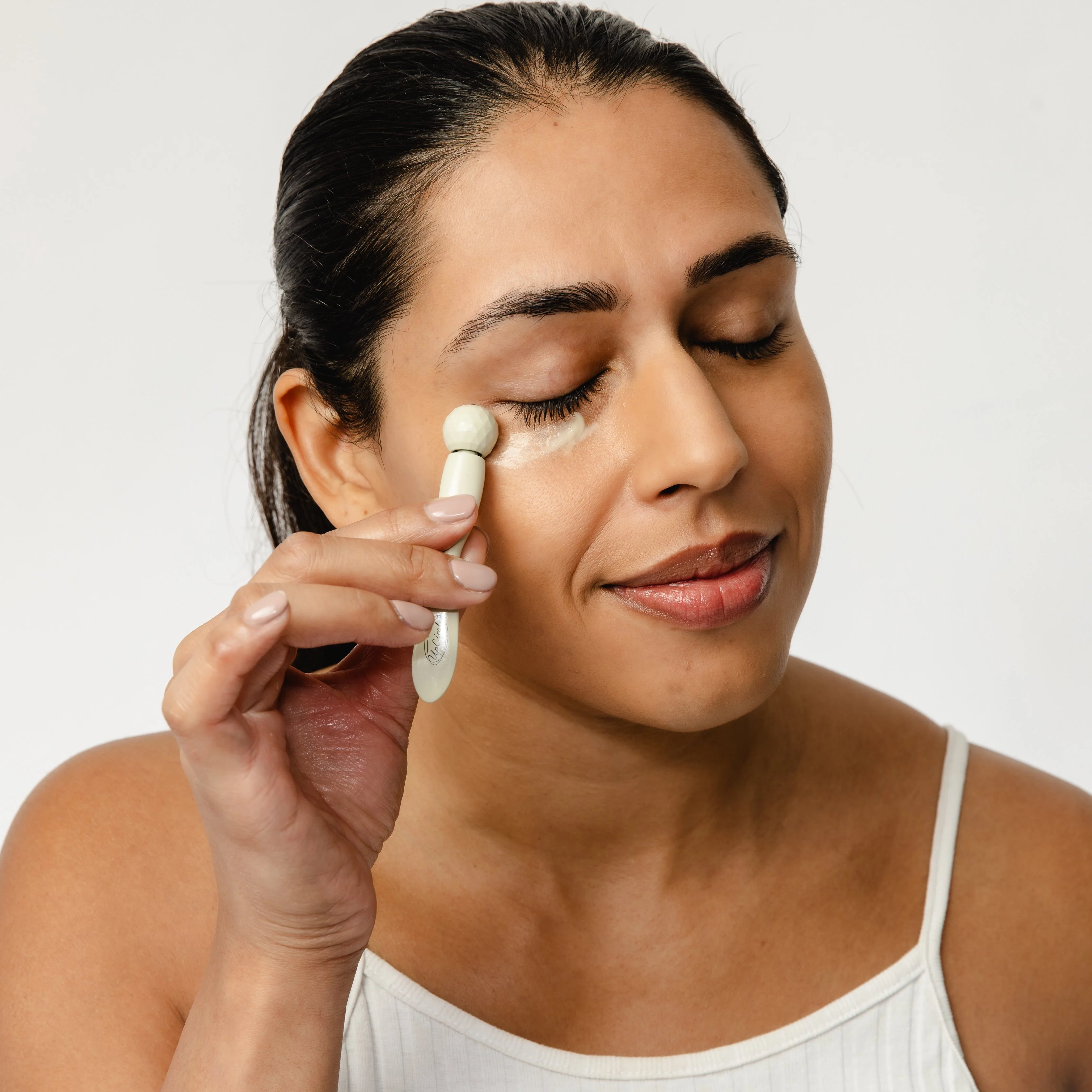 Eye Cream with Cucumber, Hyaluronic Acid + Coffee - Image 6