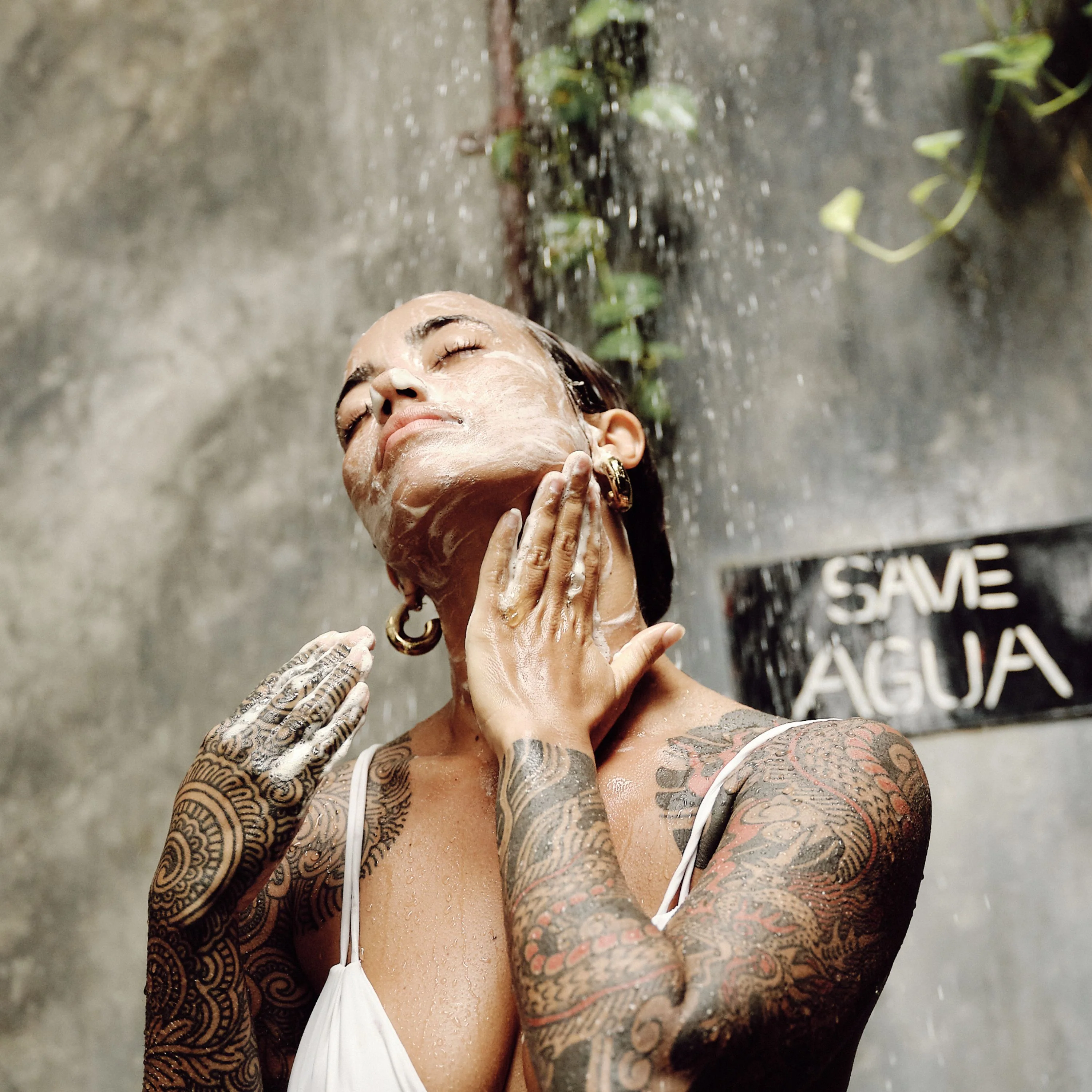 Face Wash - Image 6