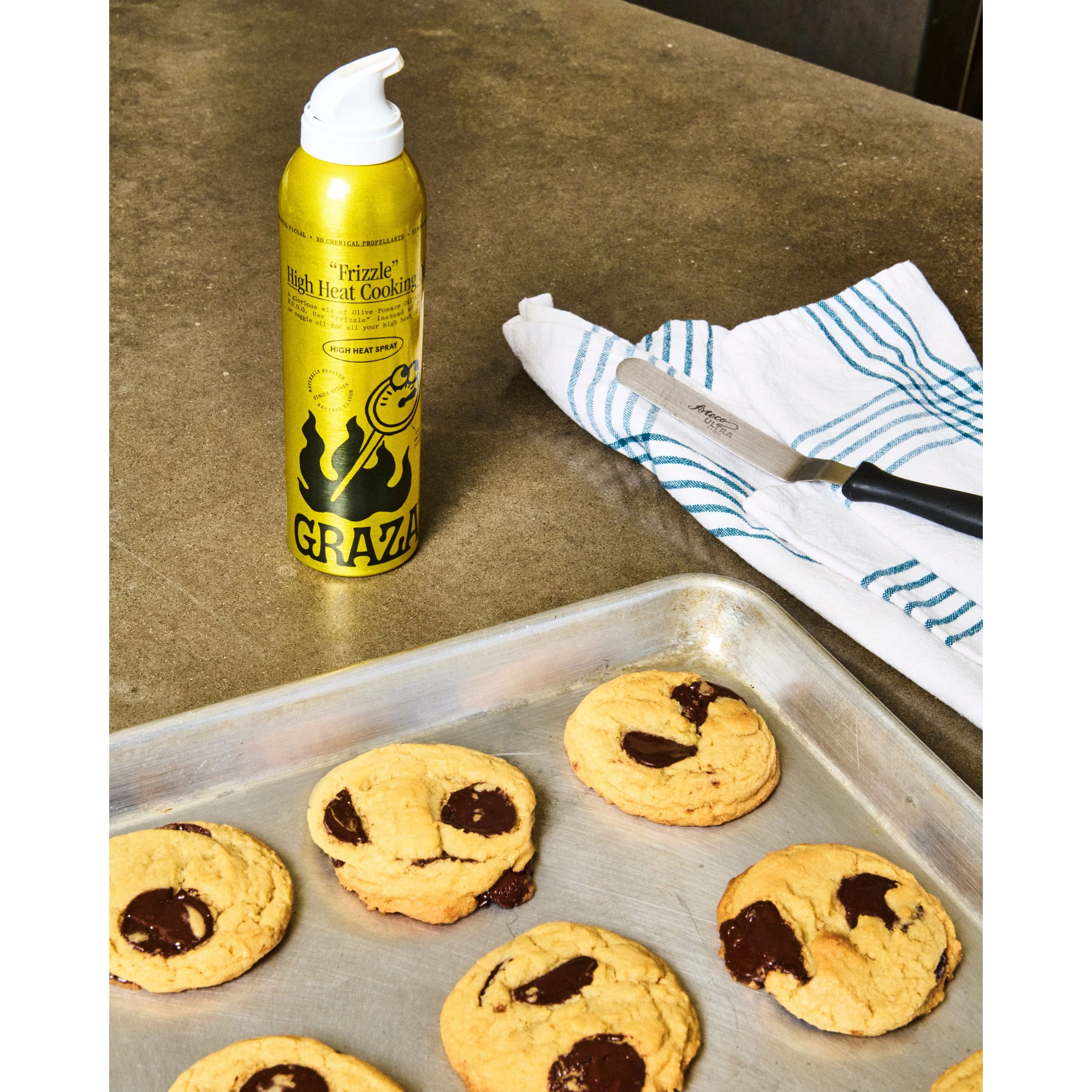 Frizzle High Heat Cooking Oil Spray - Image 4