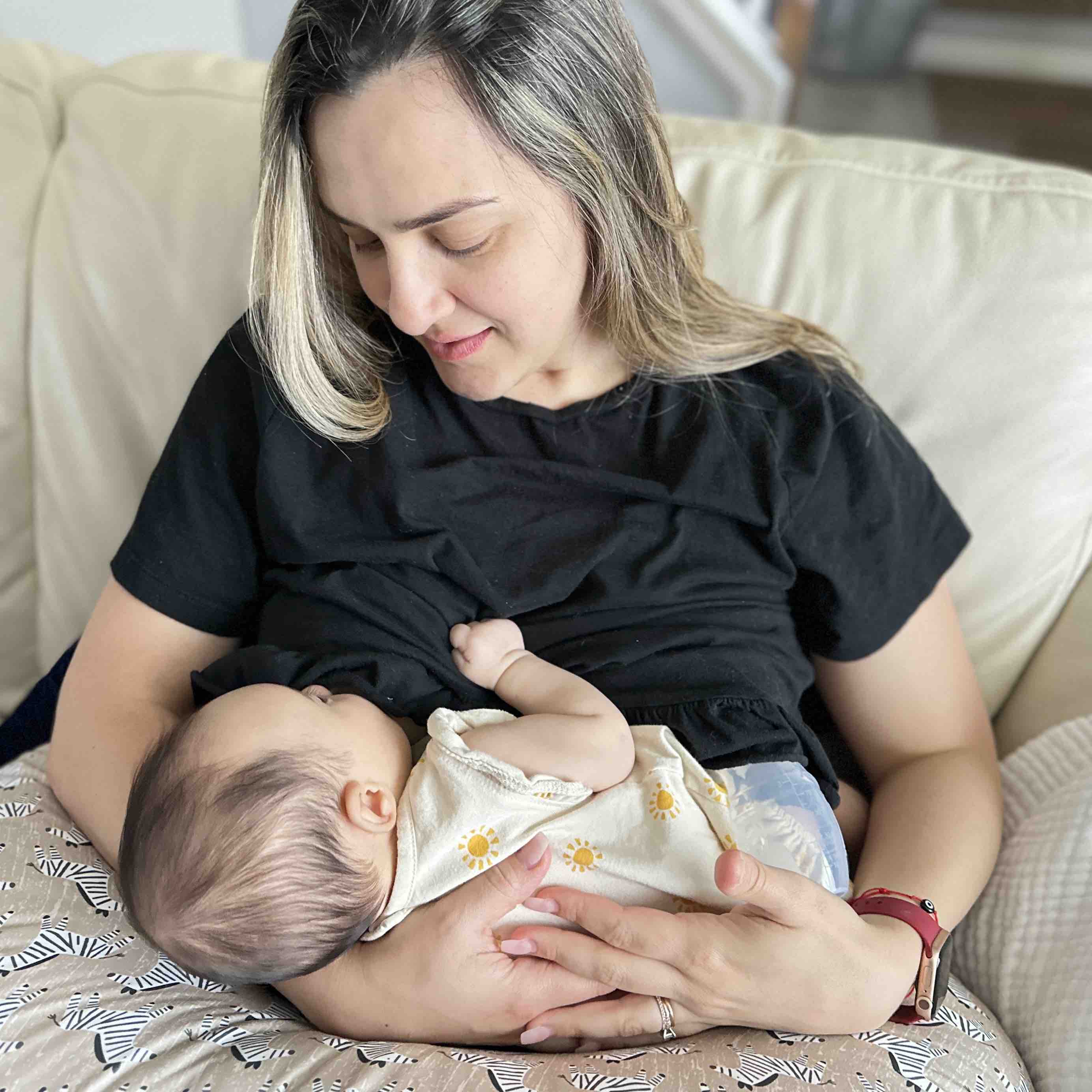 Generation 1 Silicone Breast Pump with Lid - Image 9