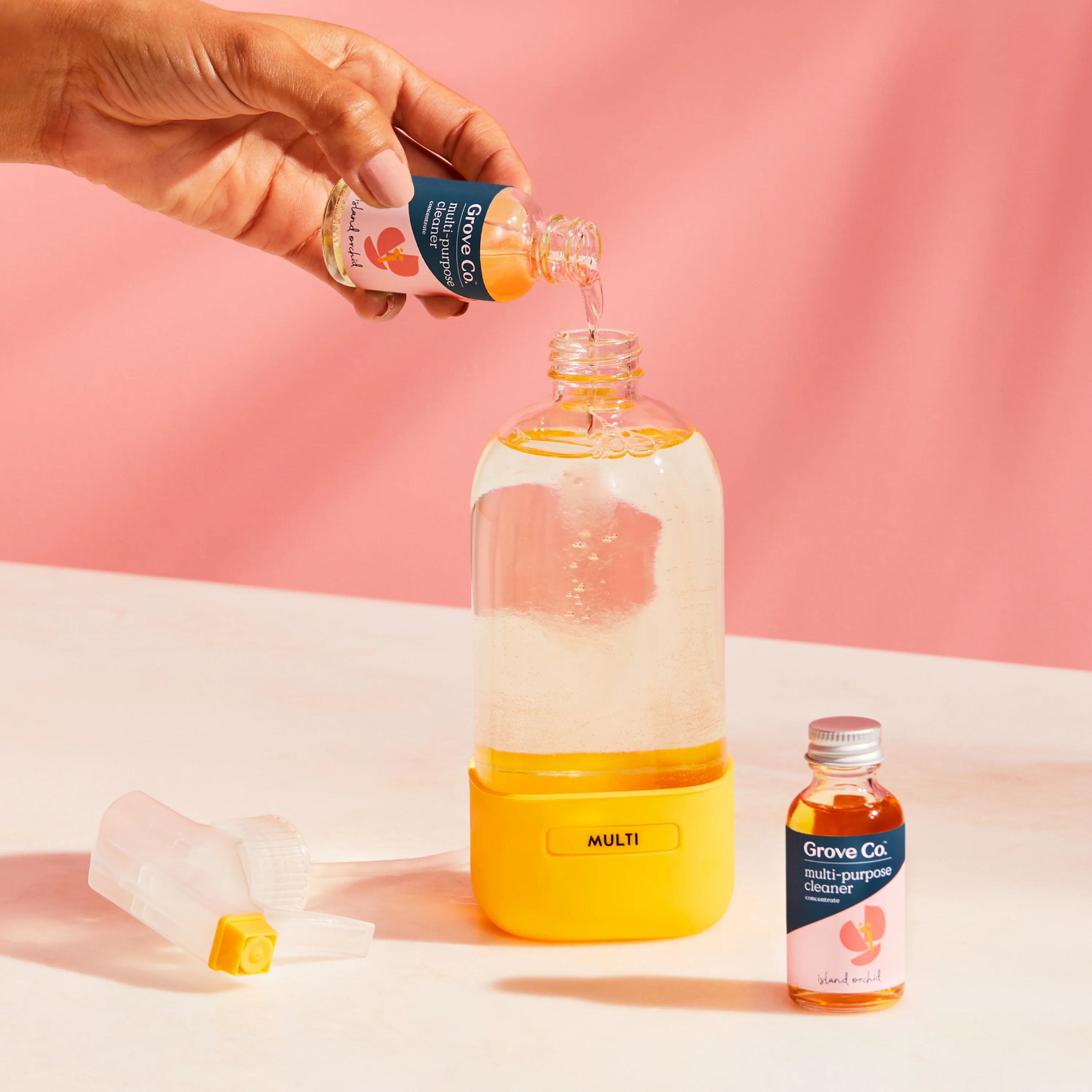 Refillable Spray Bottle - Image 9