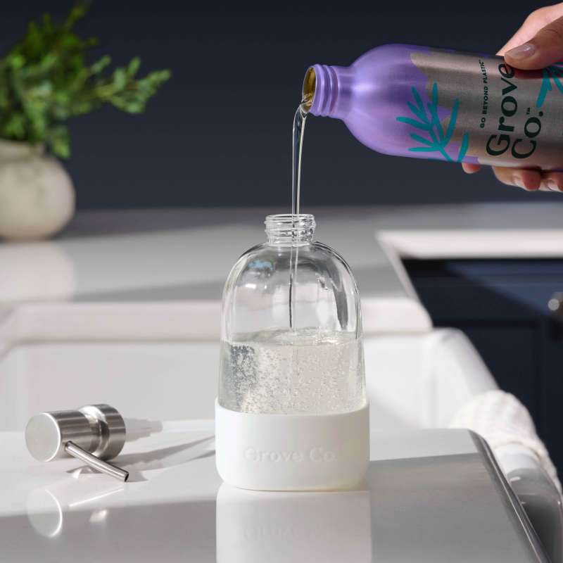 Hydrating Hand Soap, Refill - Softens Hands with Every Wash - Image 32