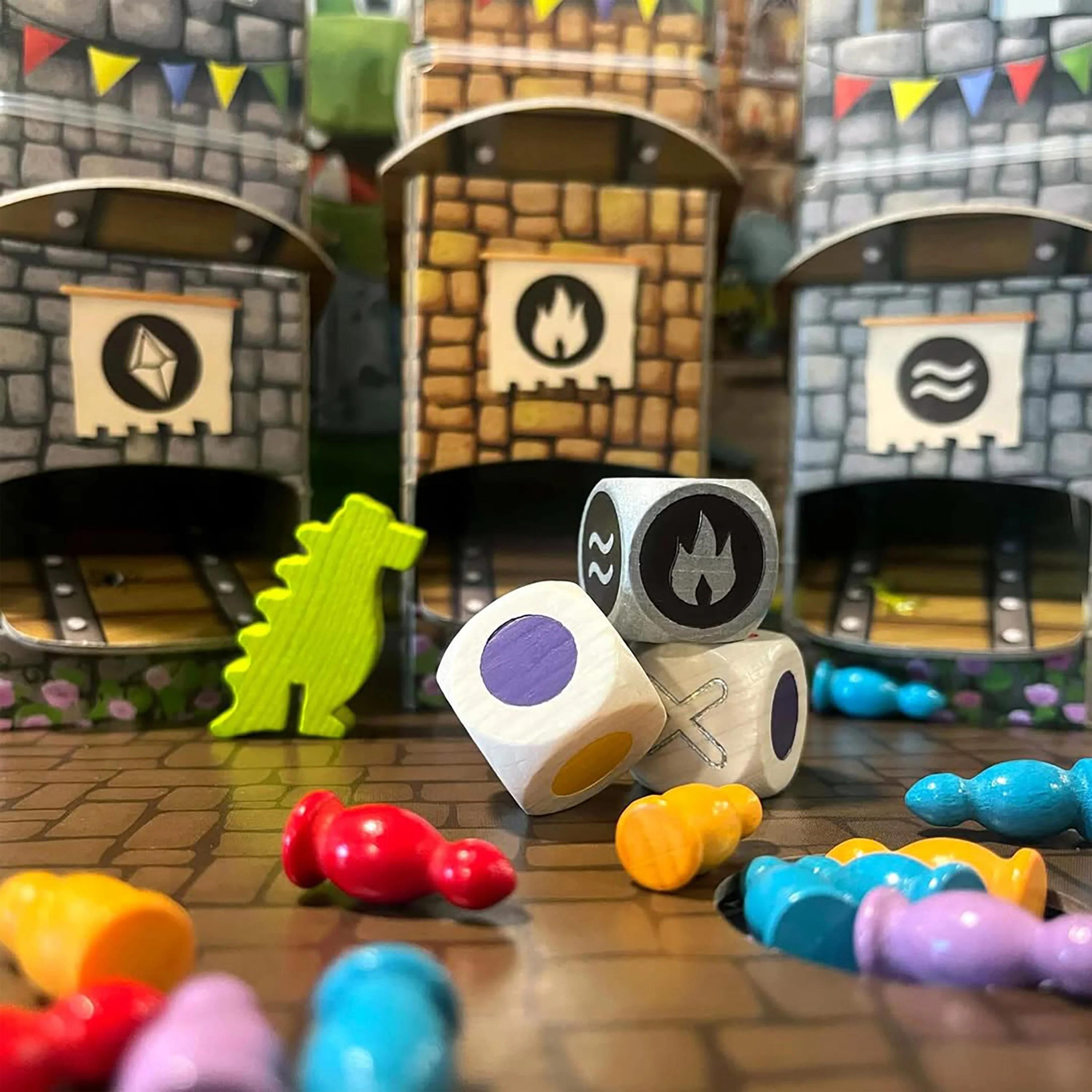 Knuckling Knights 3D Board Game - Dragon Spectacle, 4+ Years - Image 8