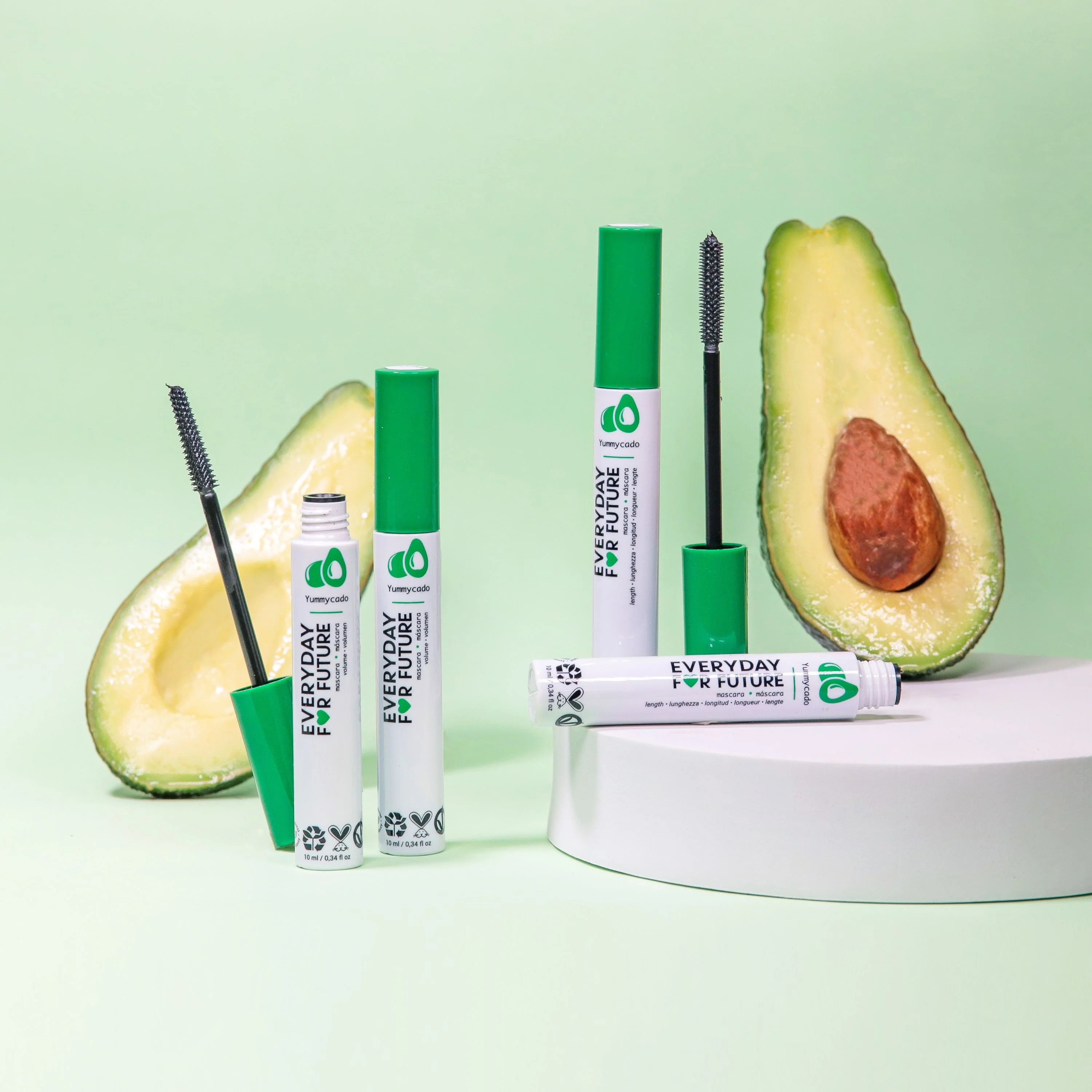 Lengthening Avocado Mascara with Castor Oil - Image 2