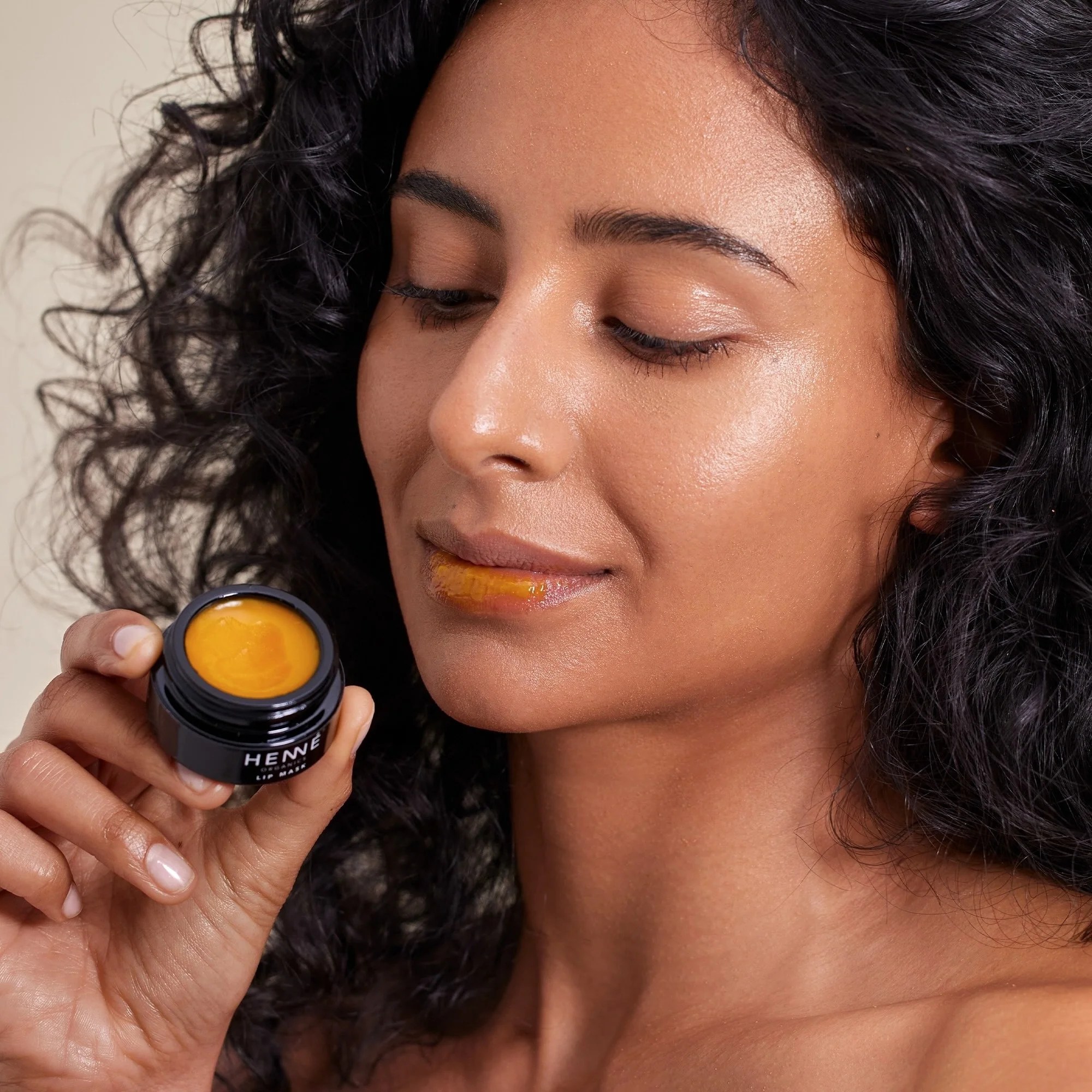 Lip Mask - Image 3