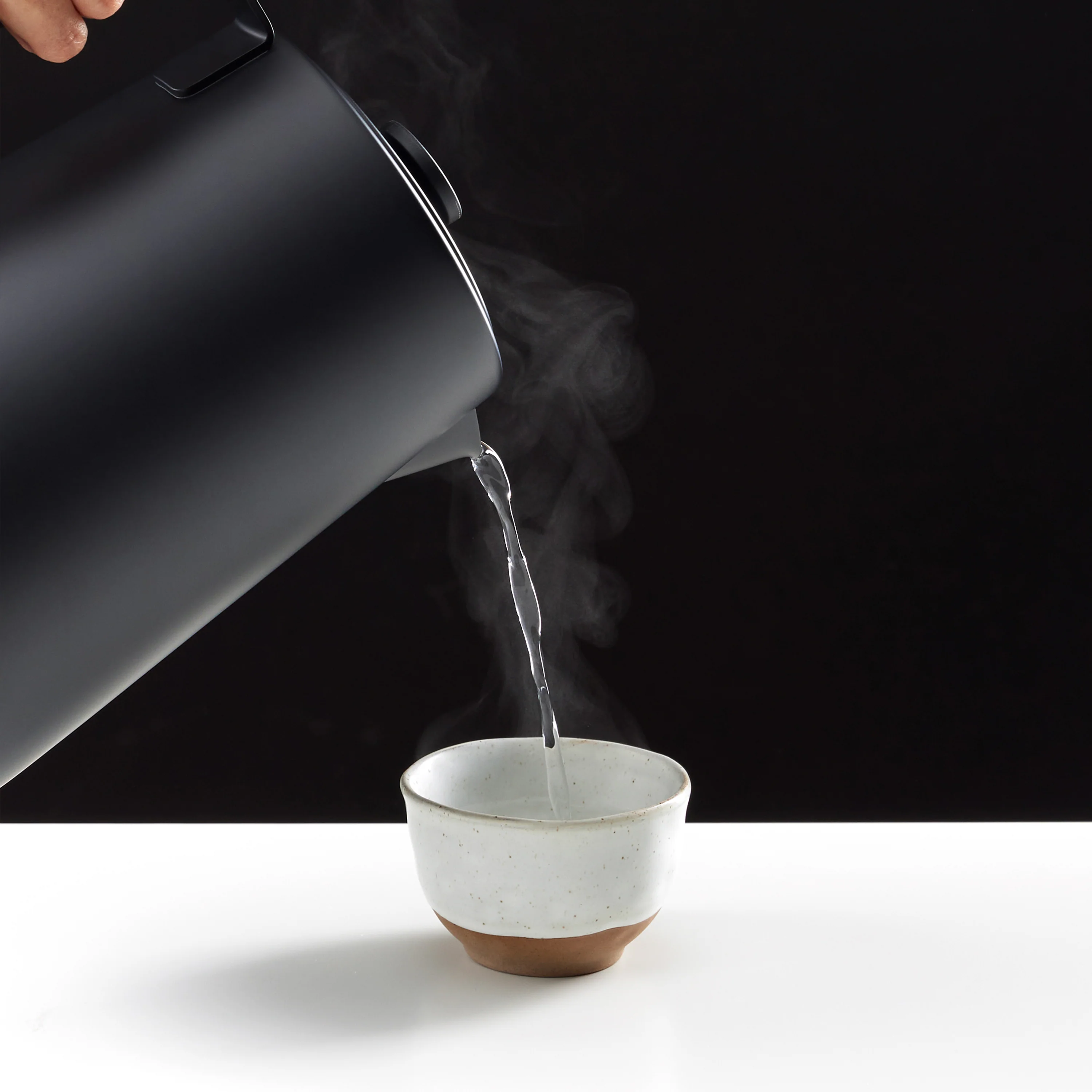 Luna Stainless Steel Electric Kettle Pro - Image 4