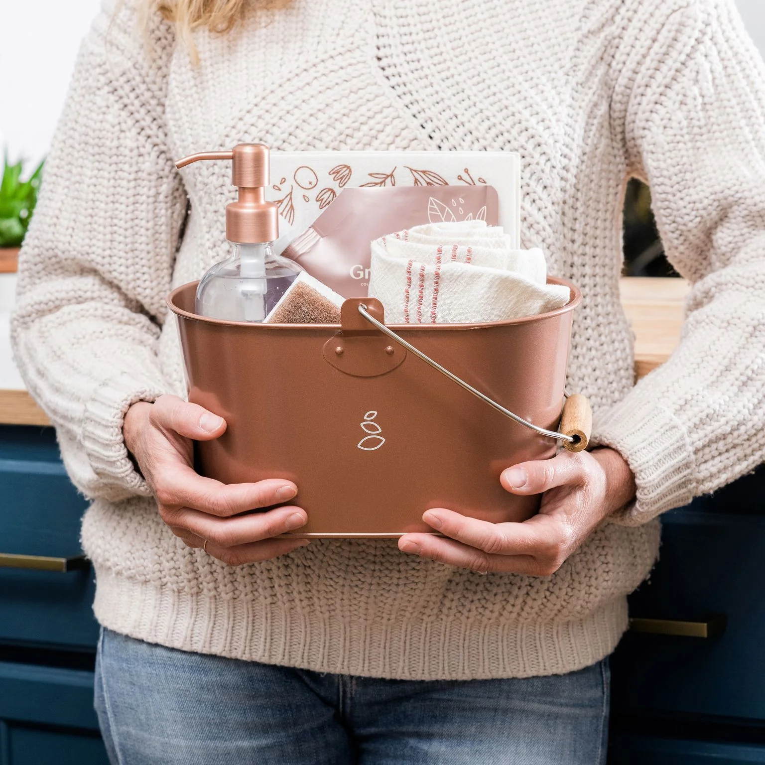 Matte Cleaning Caddy - Image 21