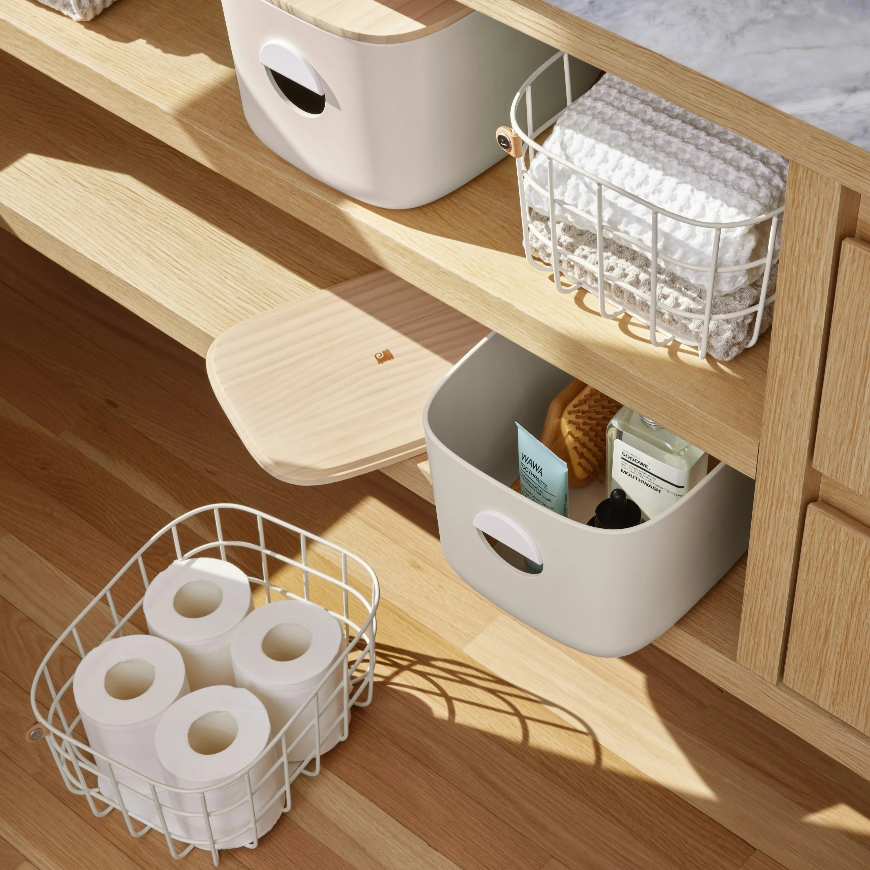 Medium Wire Baskets - Image 4