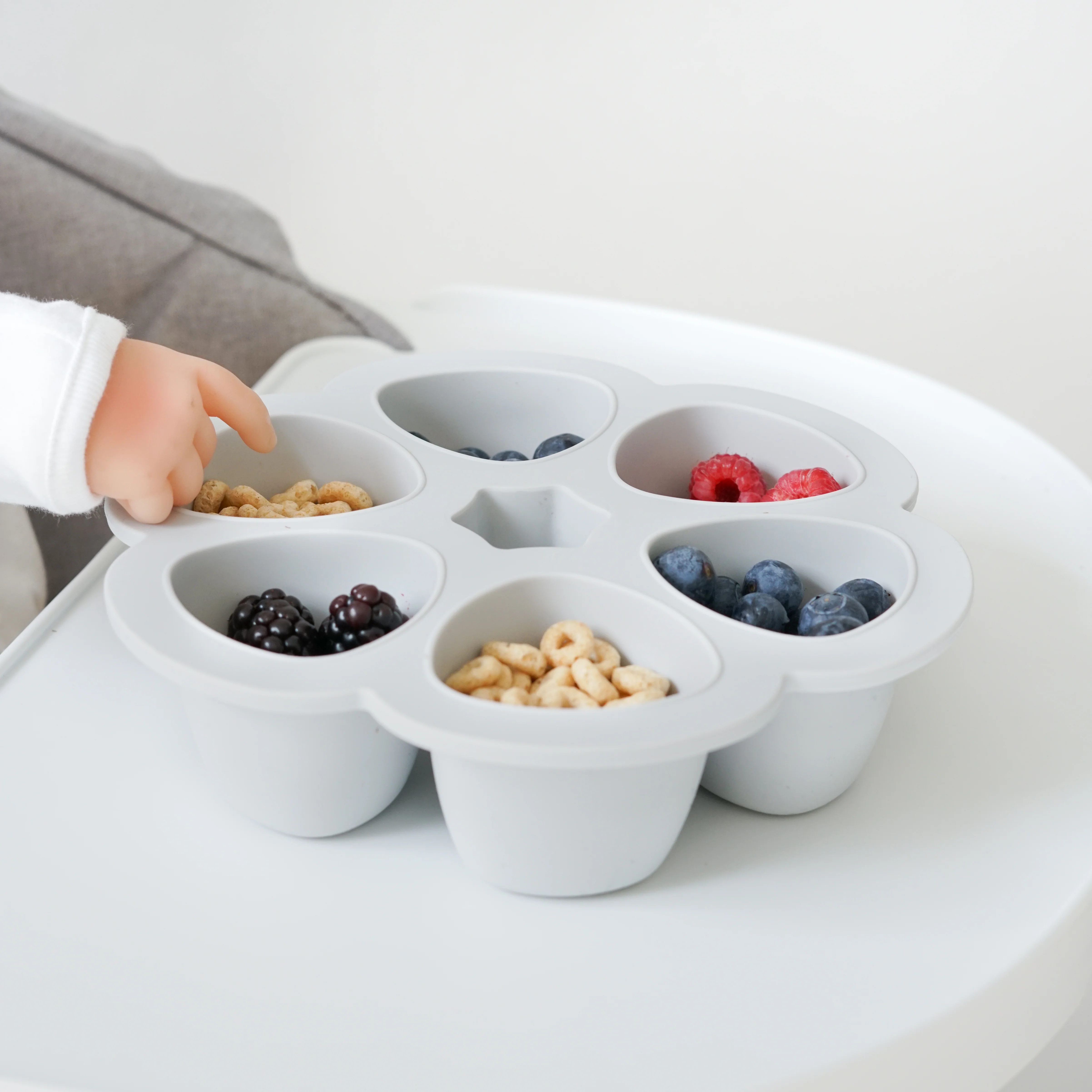 Multiportions™ Silicone Baby Food Freezer Tray - Image 6