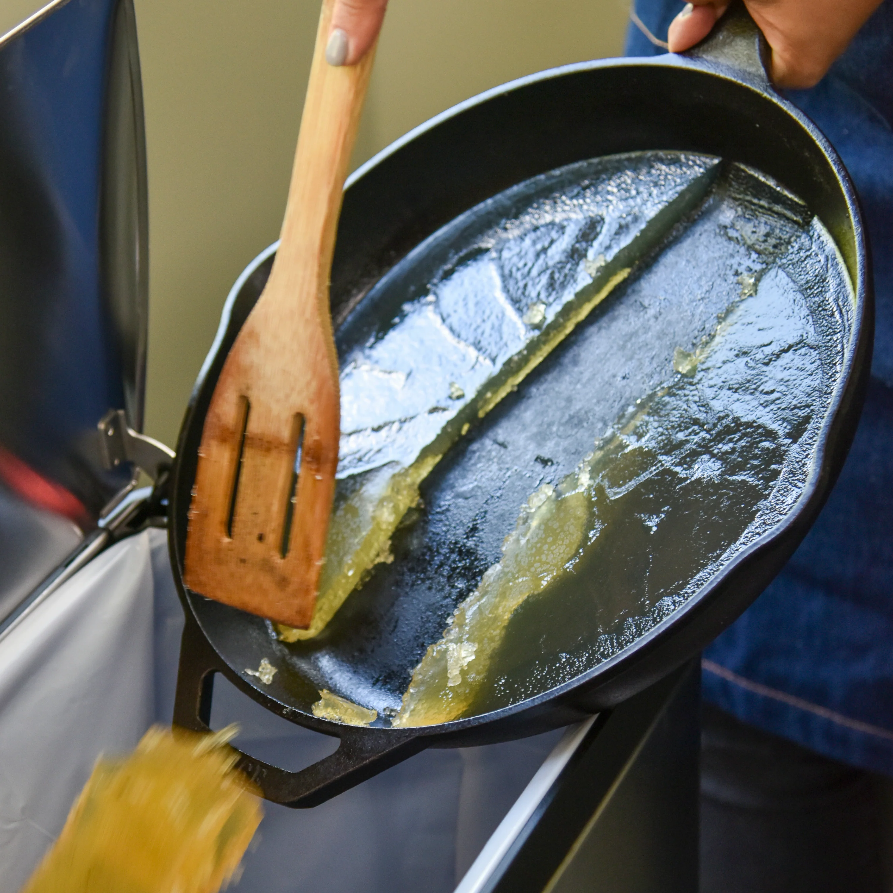 Pan Fry Used Cooking Oil Solidifier Powder - Image 2