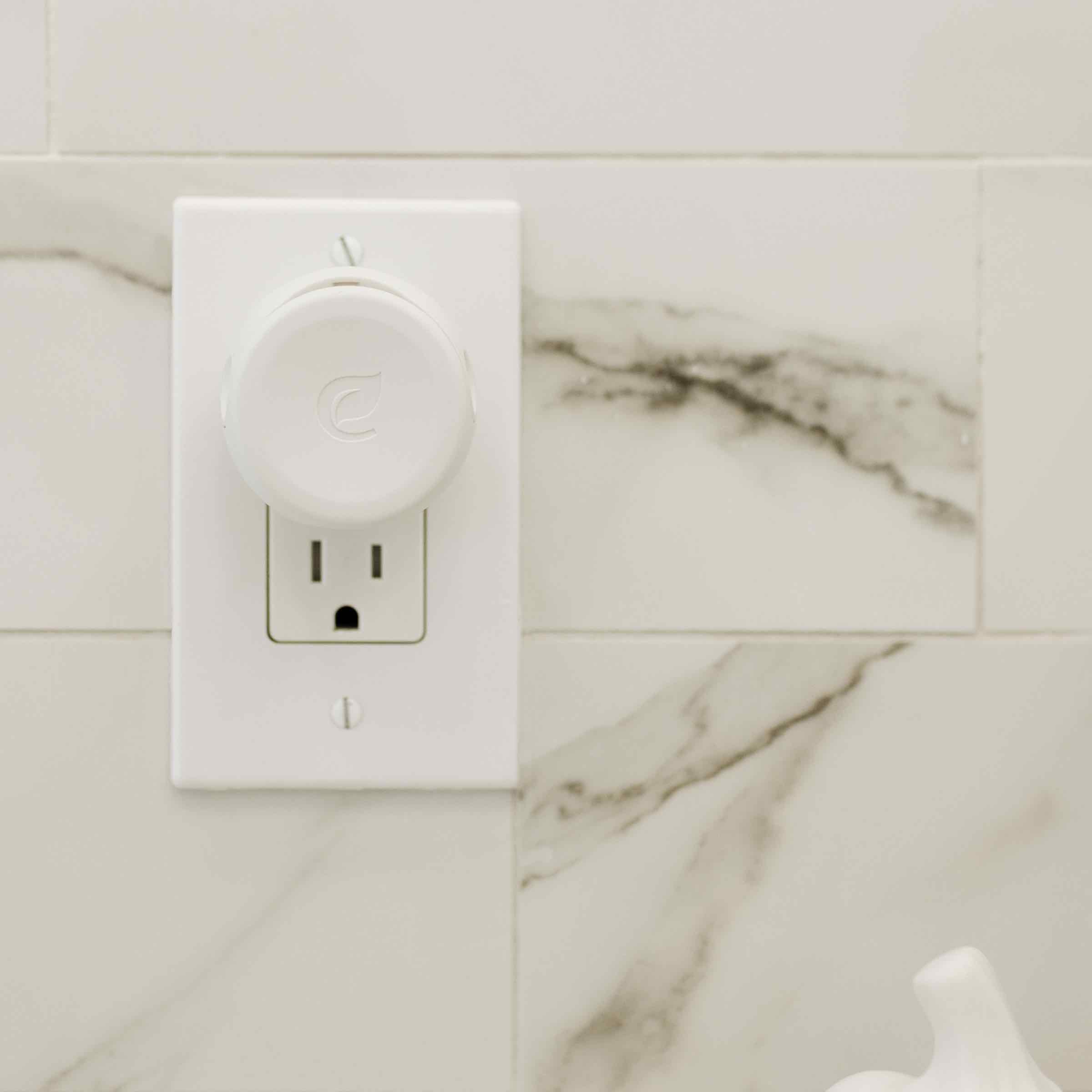 Plug-in Air Freshener Refill - Image 76