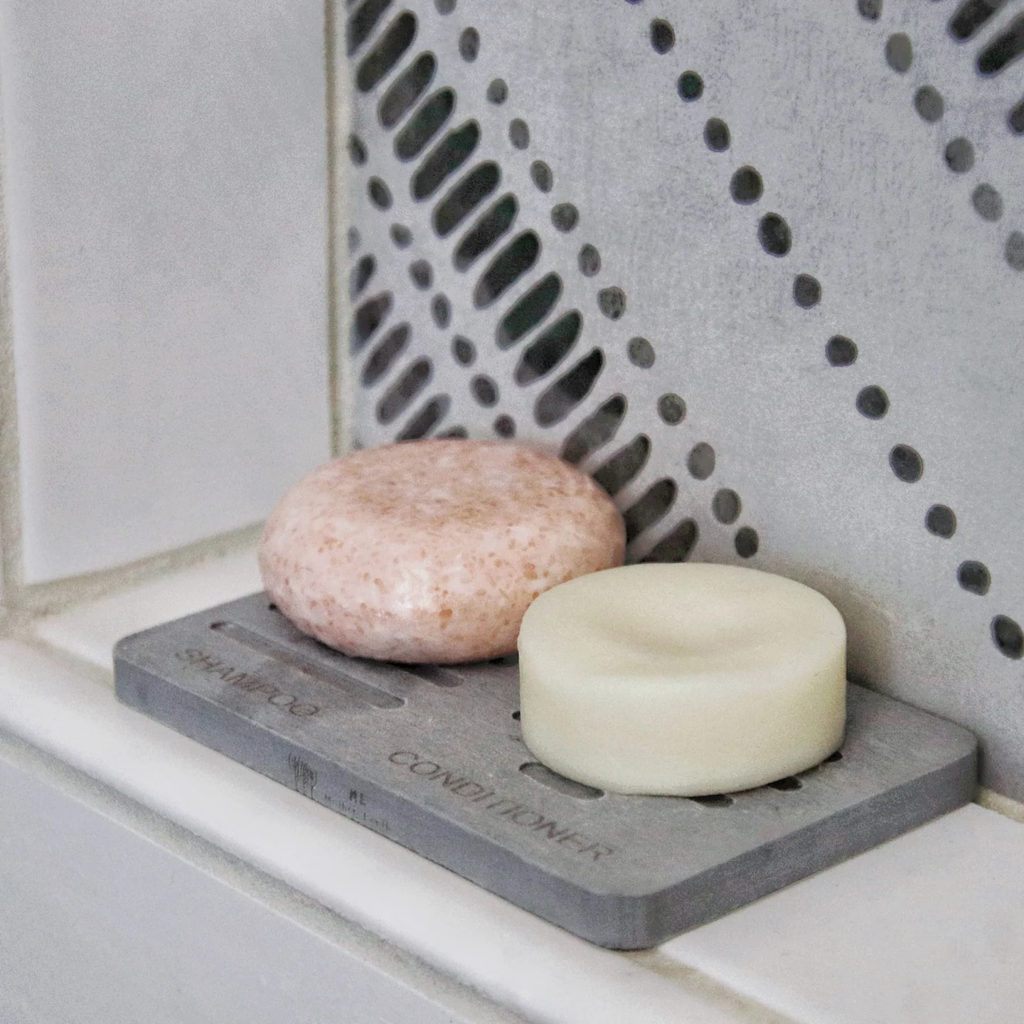 Quick-Dry Diatomite Soap Dish, Shampoo + Conditioner - Image 3