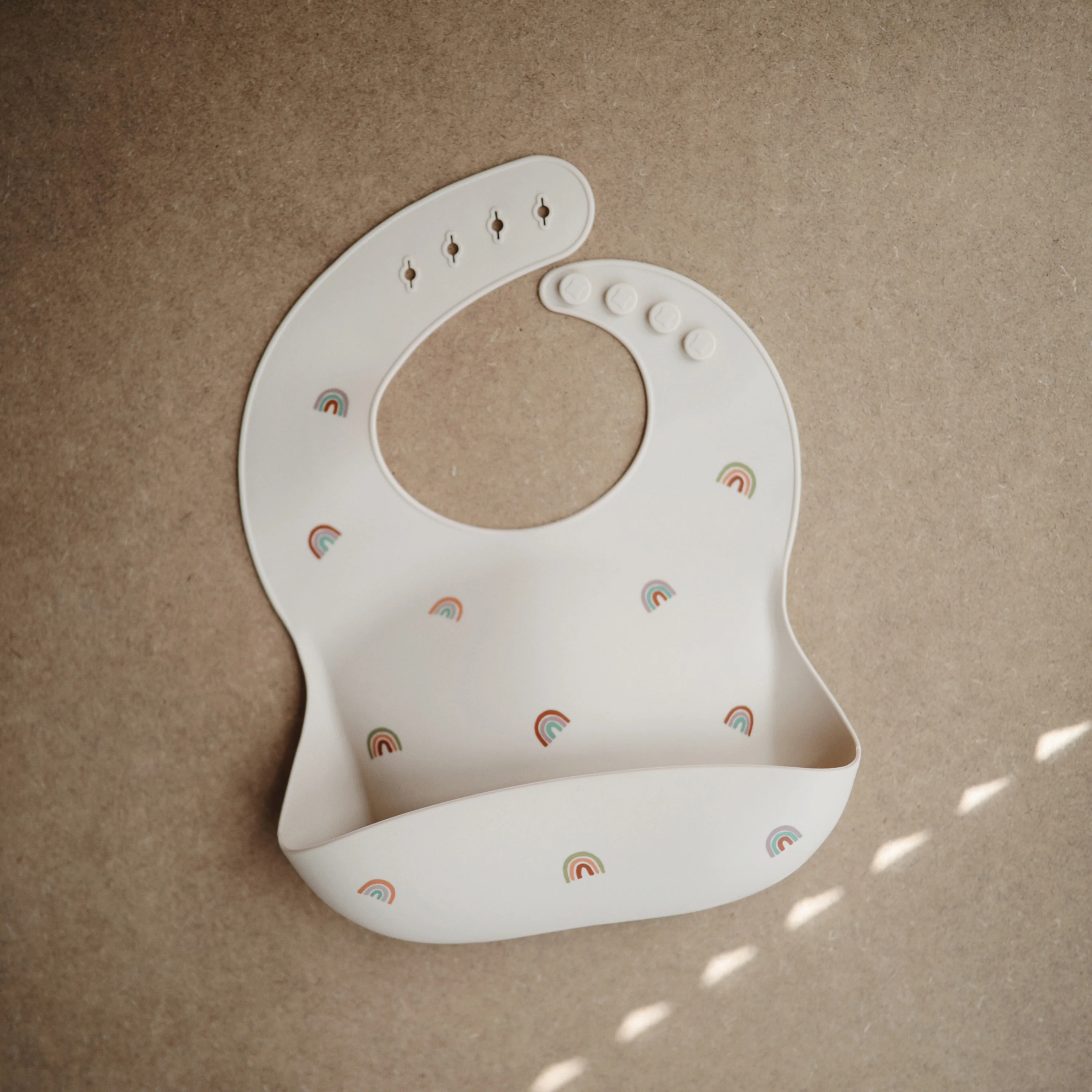 Silicone Baby Bib – Adjustable - Image 9