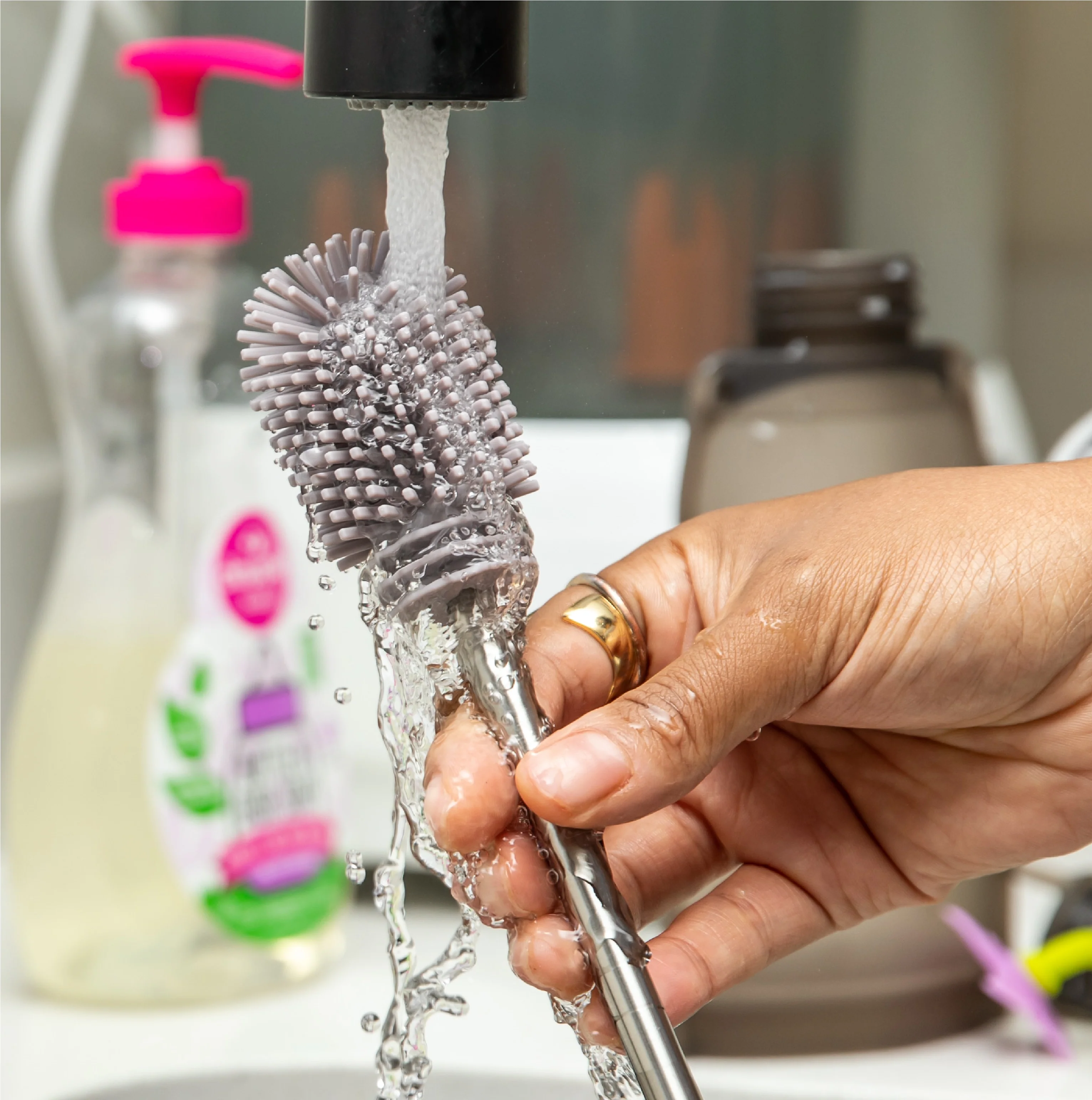 Double-Ended Silicone Cleaning & Bottle Brush - Image 11