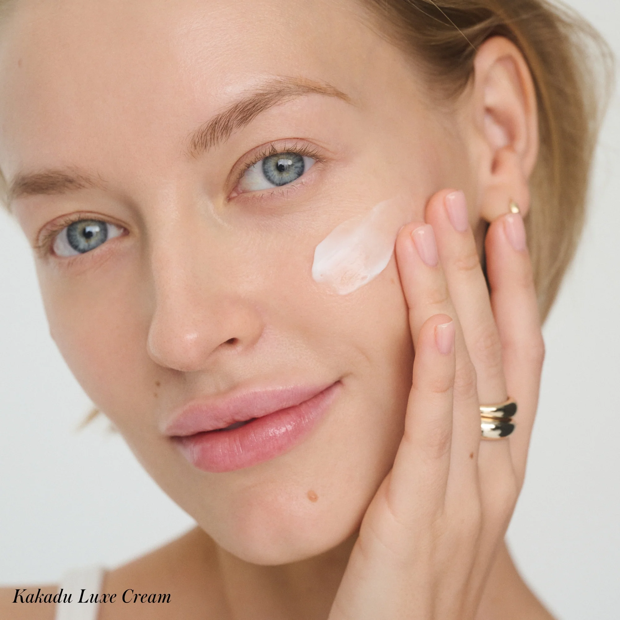 Skincare Secrets Travel Kit - Image 5