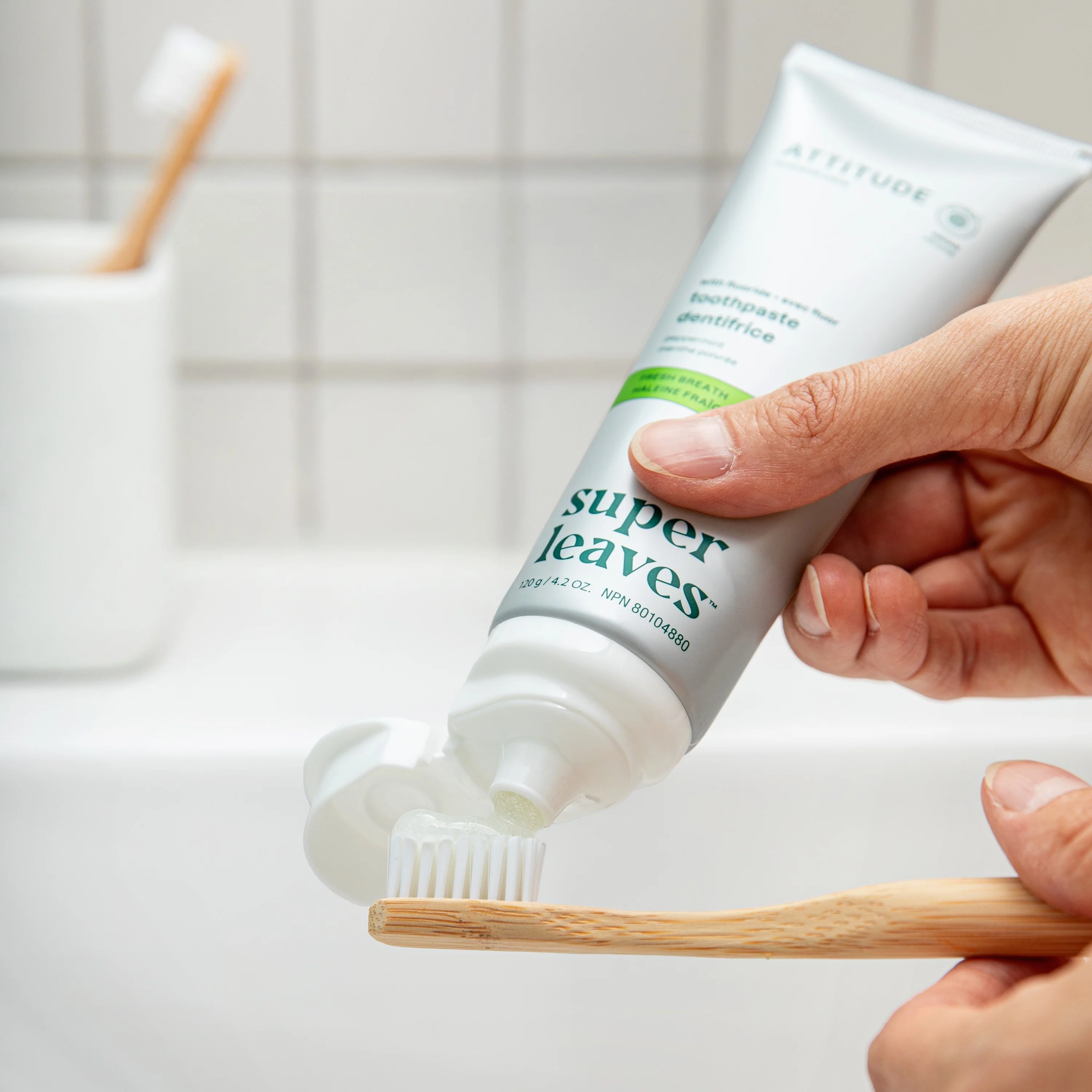super leaves Fluoride-Free Toothpaste - Whitening - Image 5