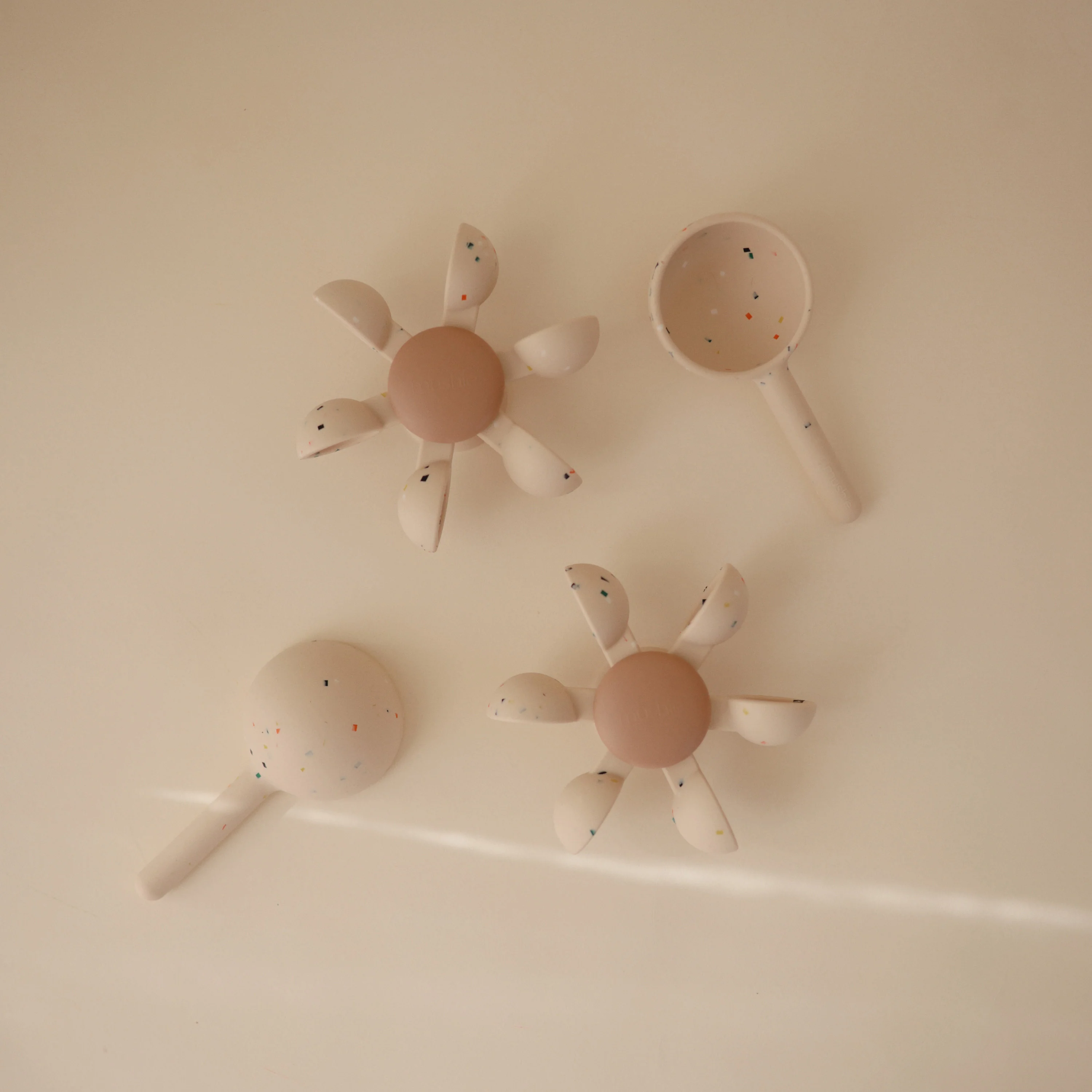 Water Wheel Bath Toy – Interactive, BPA-Free - Image 4