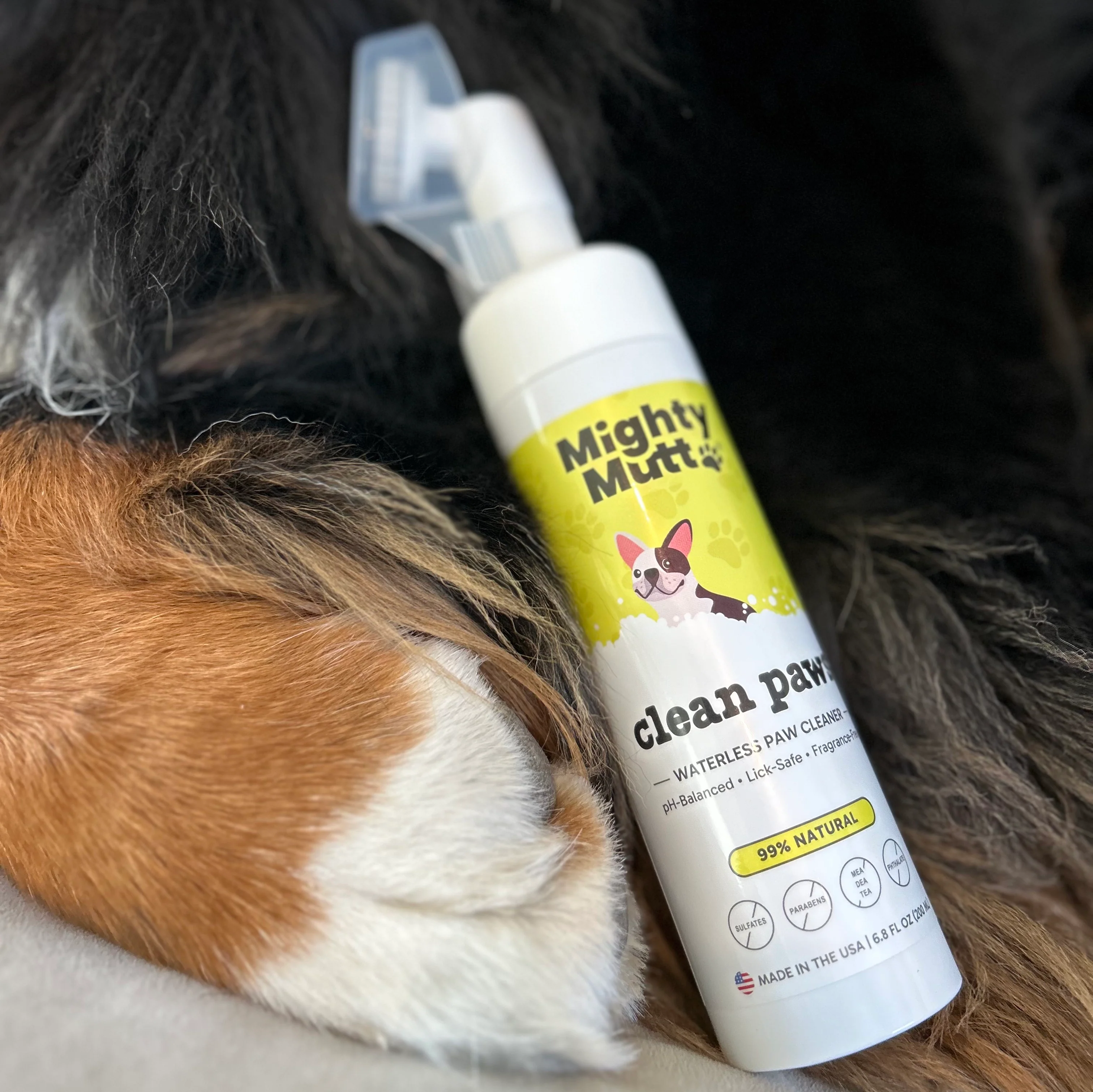 Waterless Foaming Paw Cleaner for Dogs - Image 4